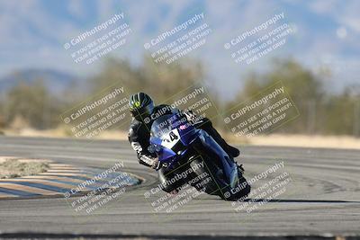 media/Dec-07-2025-CVMA (Sun) [[3e7d2de5dc]]/Race 12- Formula 40 MW and LW/